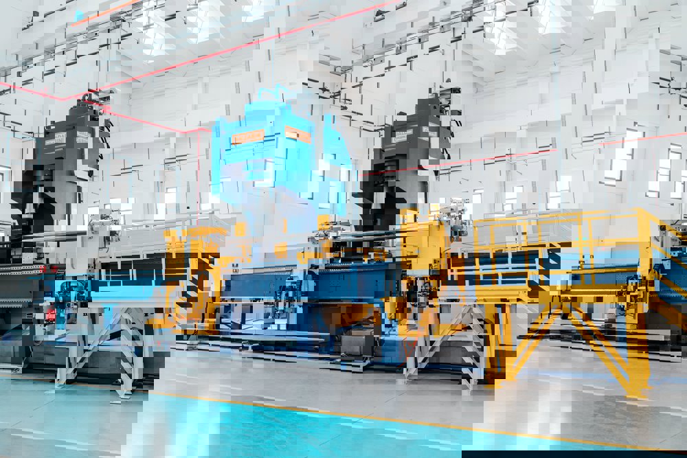 重载型矫直机：复杂材料加工的精度与自动化